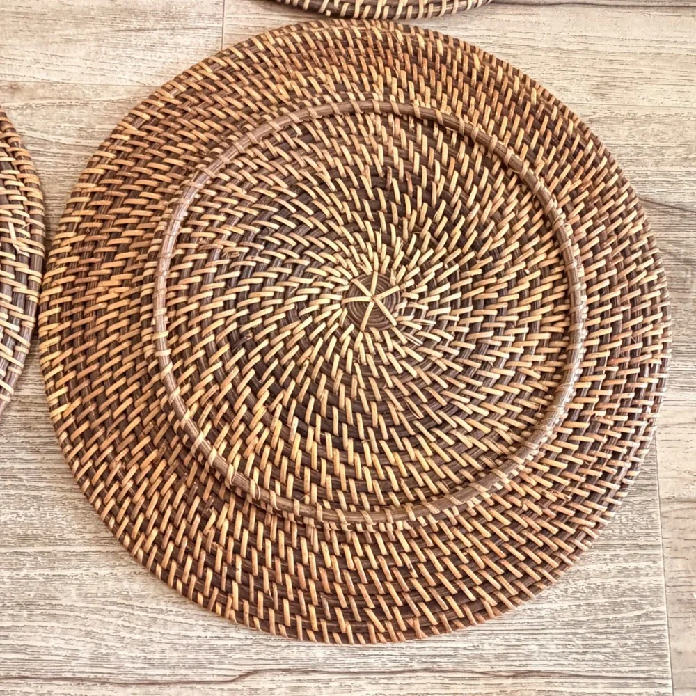 Set of 4 Round Woven Rattan Charger Plates 13